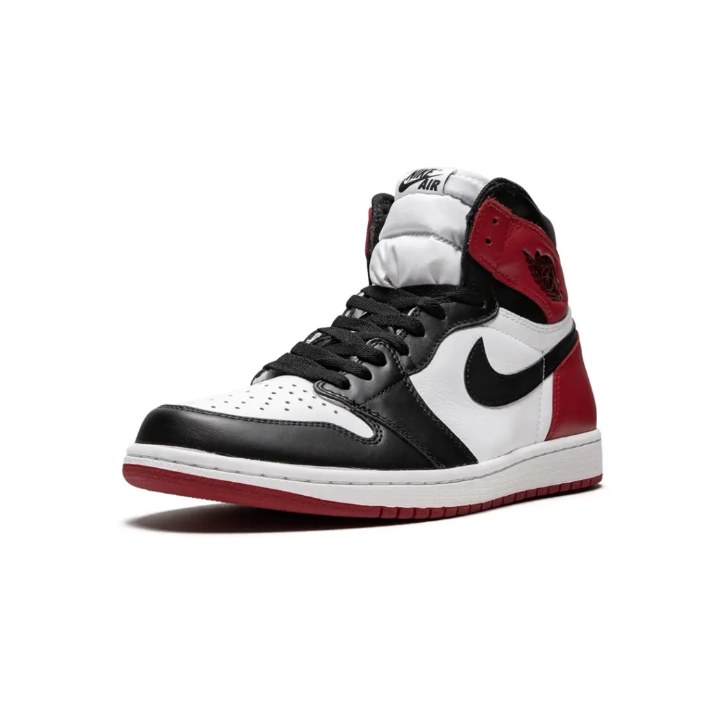 AIR JORDAN 1 RETRO HIGH OG
"Black Toe" alternate