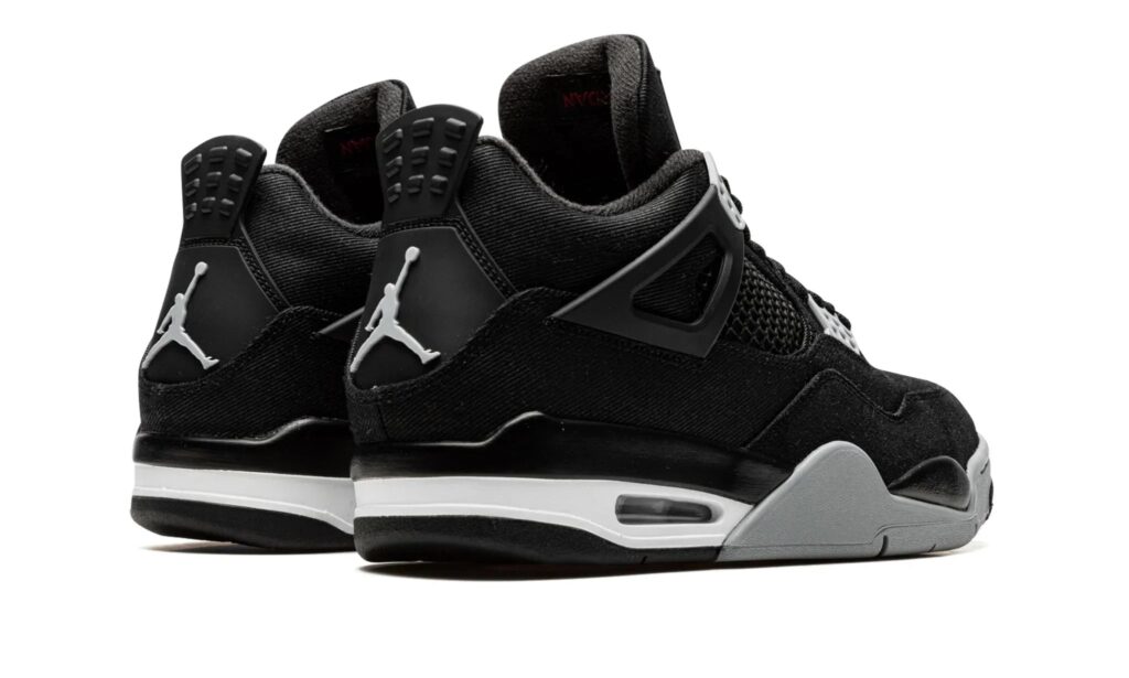 AIR JORDAN 4 “BLACK CANVAS” 4
