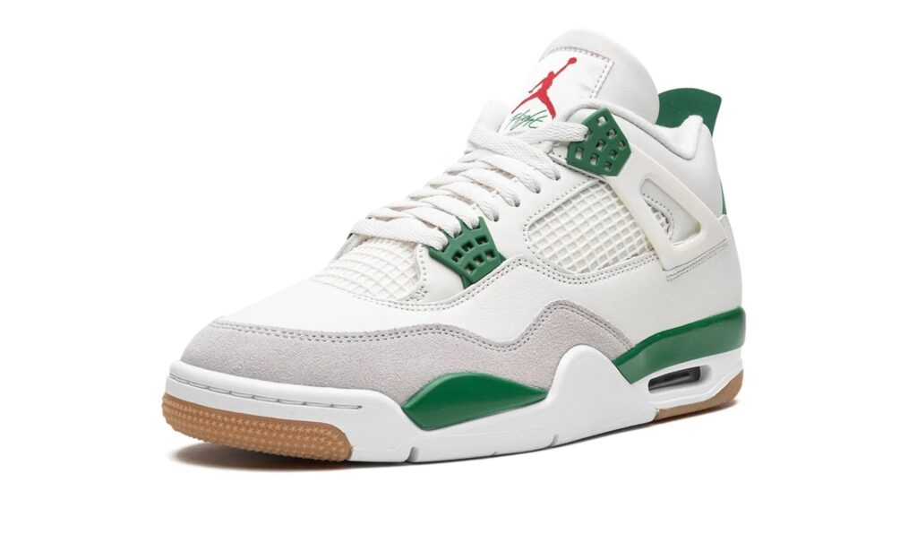 AIR JORDAN 4 RETRO SB "PINE GREEN" alternate