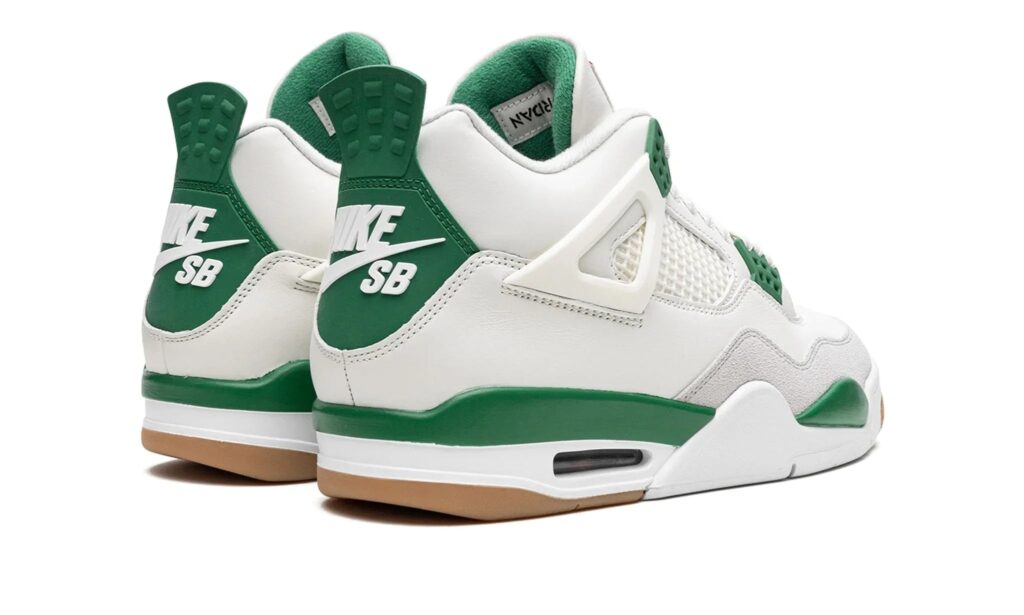 AIR JORDAN 4 RETRO SB “PINE GREEN” 4