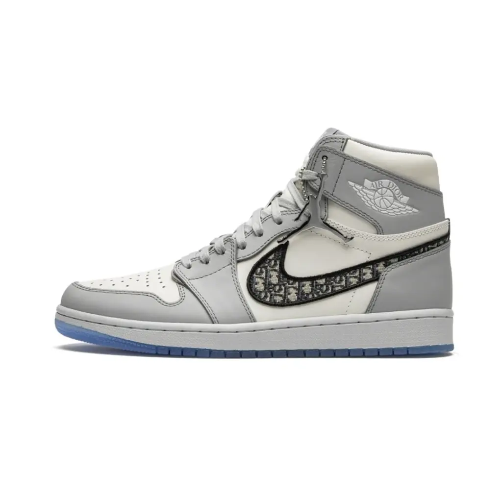 AIR JORDAN 1  HIGH
“Dior” 7