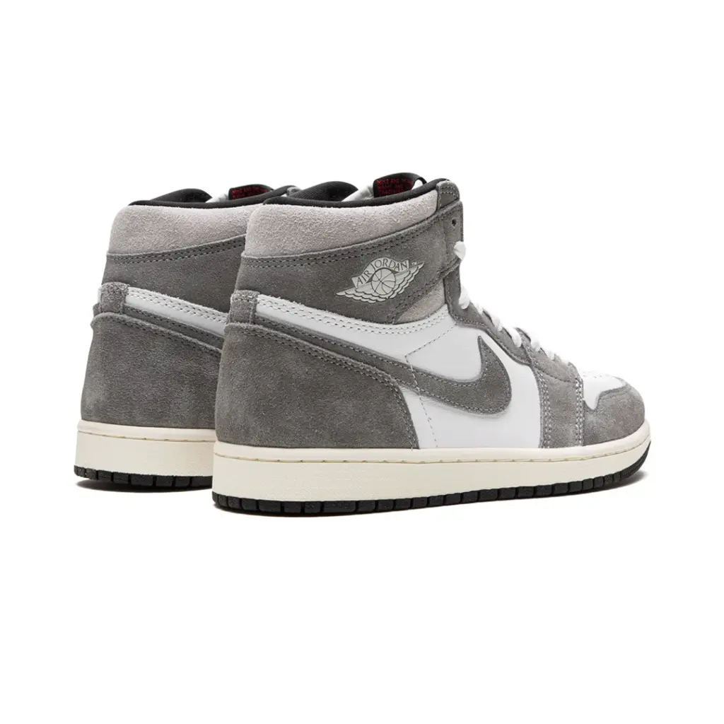 AIR JORDAN 1 “Washed Black” 4