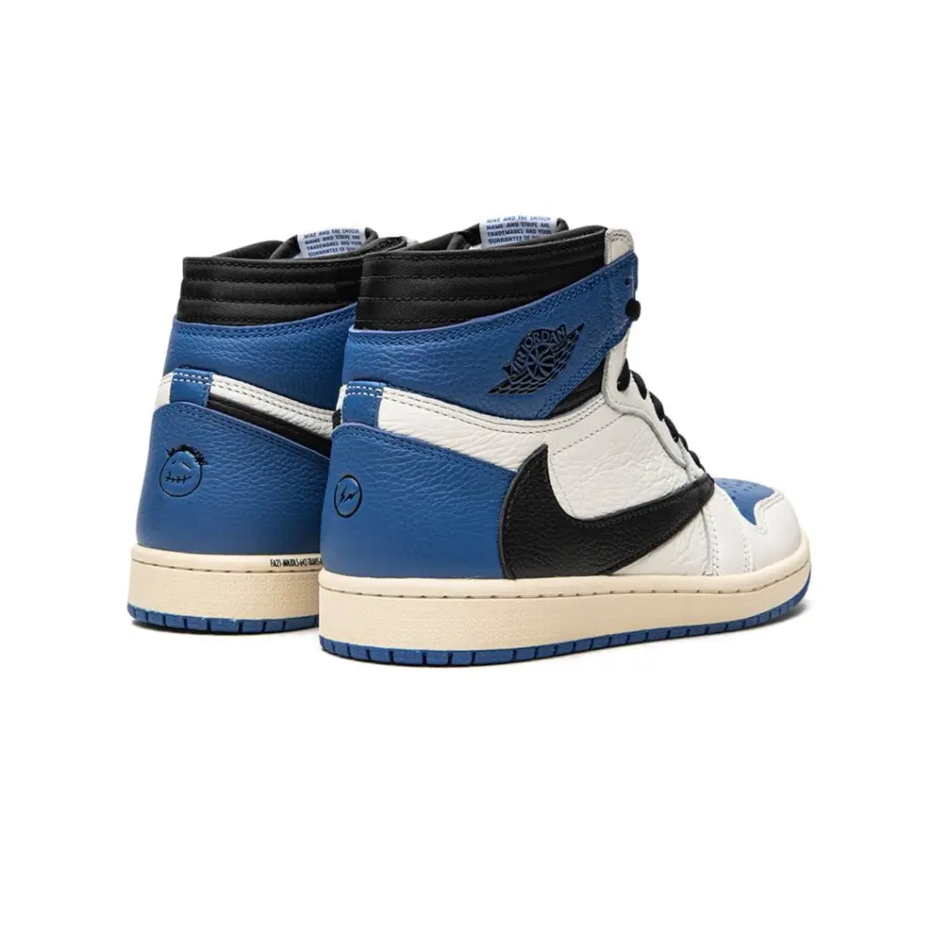 AIR JORDAN 1 HIGH OG SP
“Travis Scott x Fragment” 4