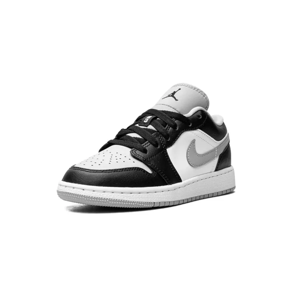 AIR JORDAN 1 LOW GS
"Smoke Grey" alternate