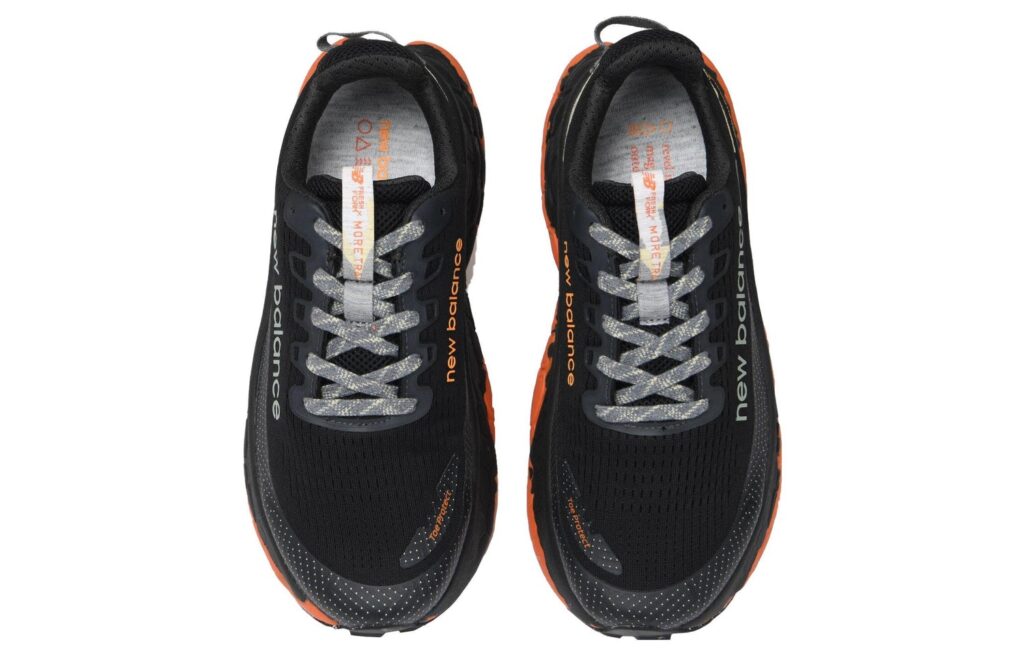 New Balance Fresh Foam X More’Trail v3 ‘Black Cayenne 3